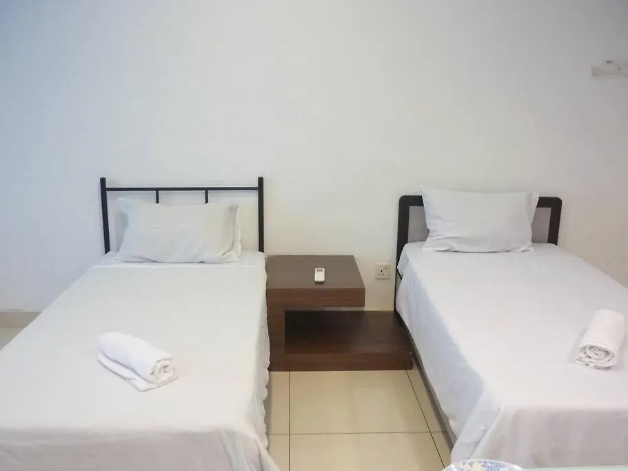 Studio At Middle Floor Sea View Джорджтаун 0*,