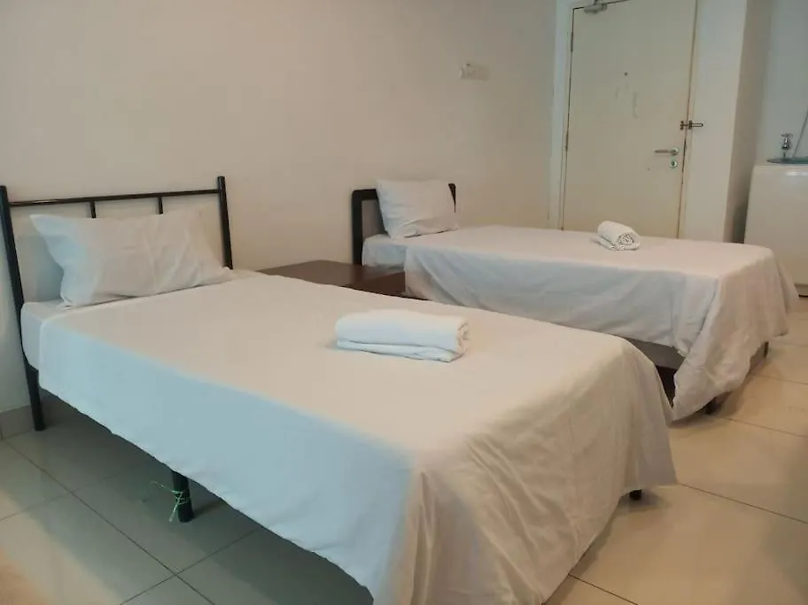 Апартаменты Studio At Middle Floor Sea View Джорджтаун